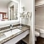 Quality Inn & Suites near Robins Air Force Base