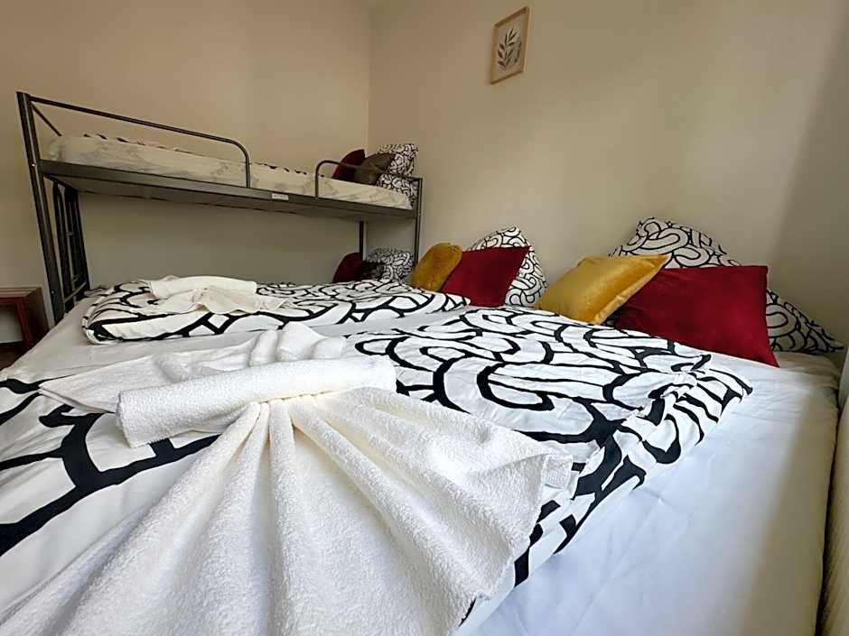 Hotel Moji 3 Landhaus Köln