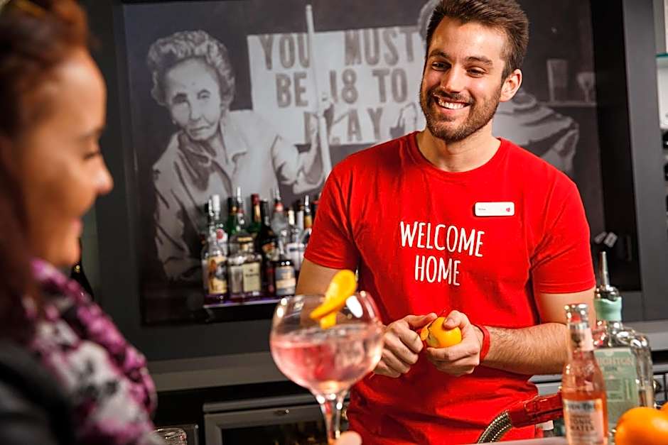 ibis Brighton City Centre - Station