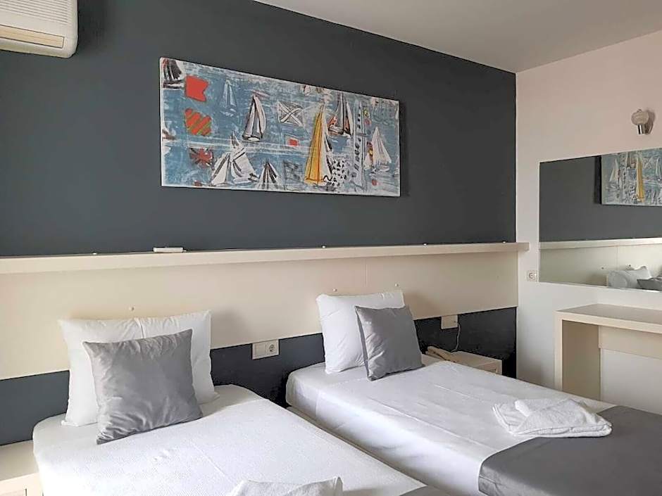 Z HOTEL