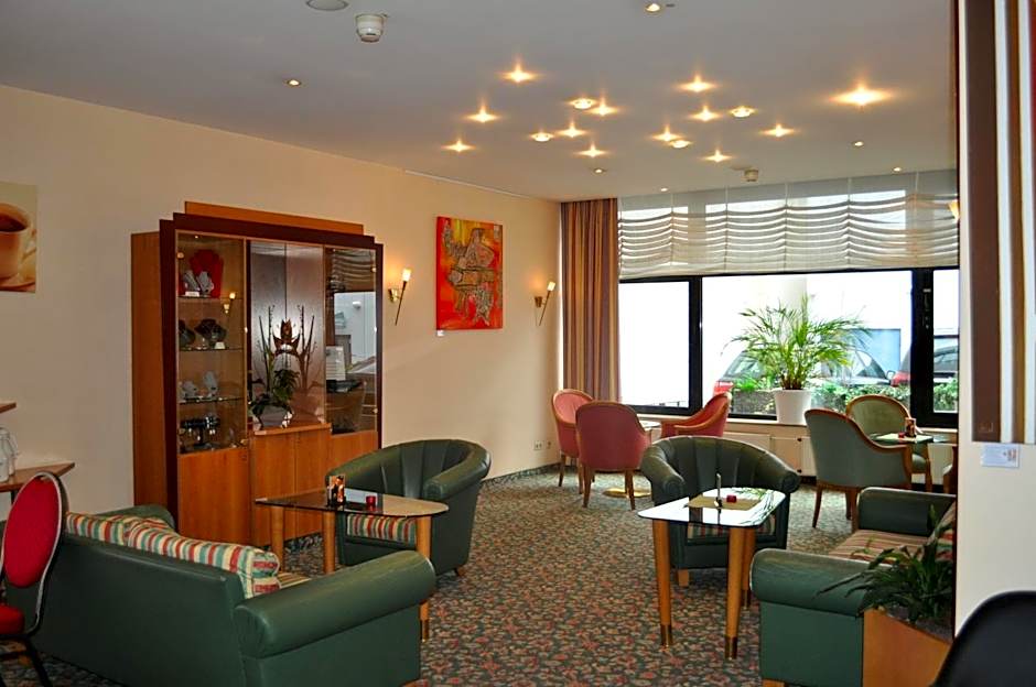 Fly Inn Hotel Frankfurt Airport Rüsselsheim ehemals Trip Inn Hotels