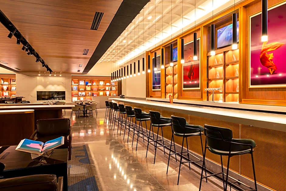 Omni Boston Hotel at the Seaport