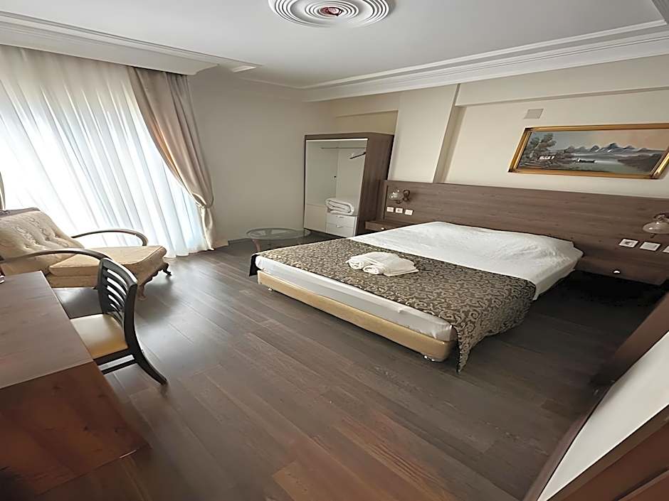 Paperon Hotel