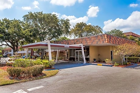 Baymont by Wyndham Sarasota
