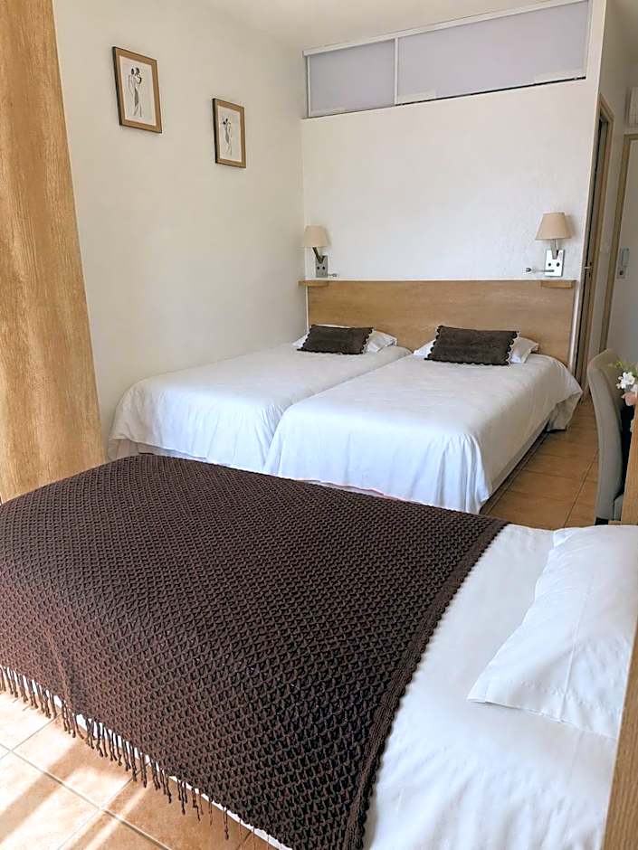 Hotel Alata