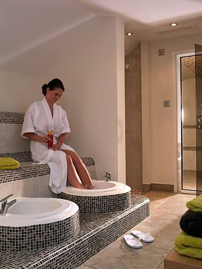 The Bridge Hotel and Spa