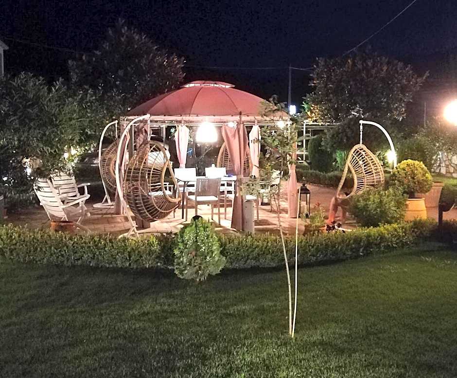 Delphin Rooms Sivota