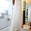 SSS Life Hotel