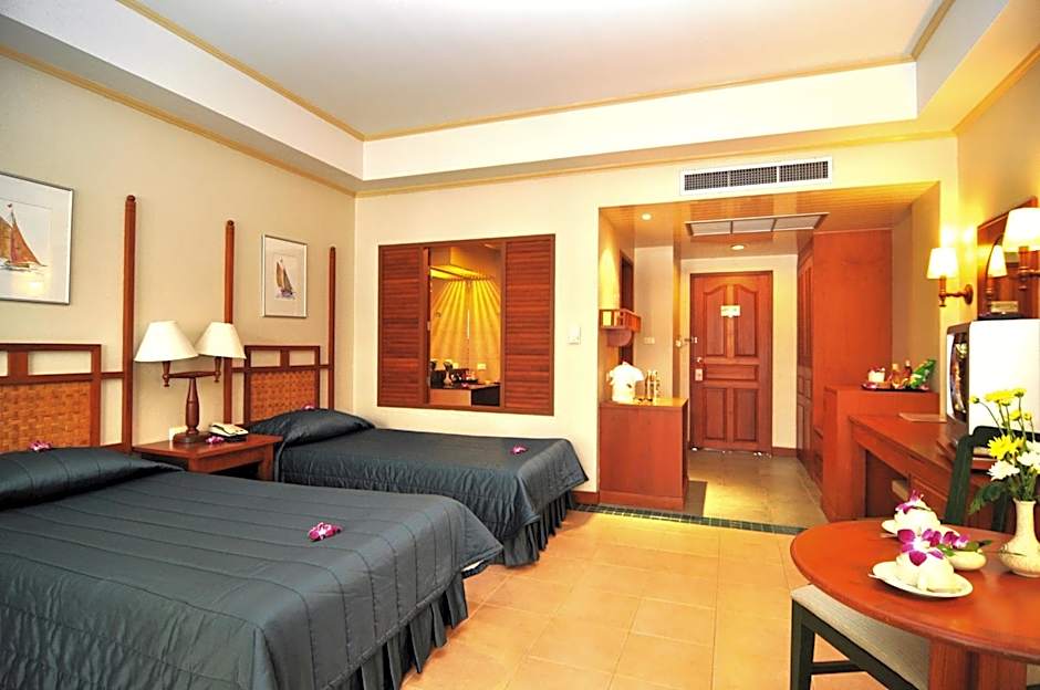 Photo 1 of 4 of Deluxe 1 Double Bed or 2 Beds