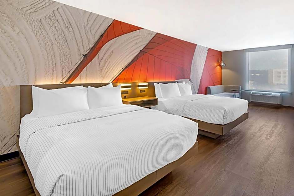 Cambria Hotel & Suites Plymouth