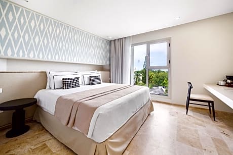 Aluxes Double Room
