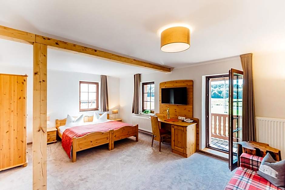 Erlebnishotel "Zur Schiffsmühle" GmbH