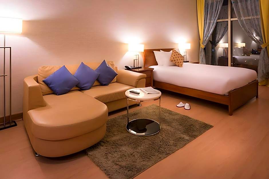 Al Safir Tower Residence & Tower