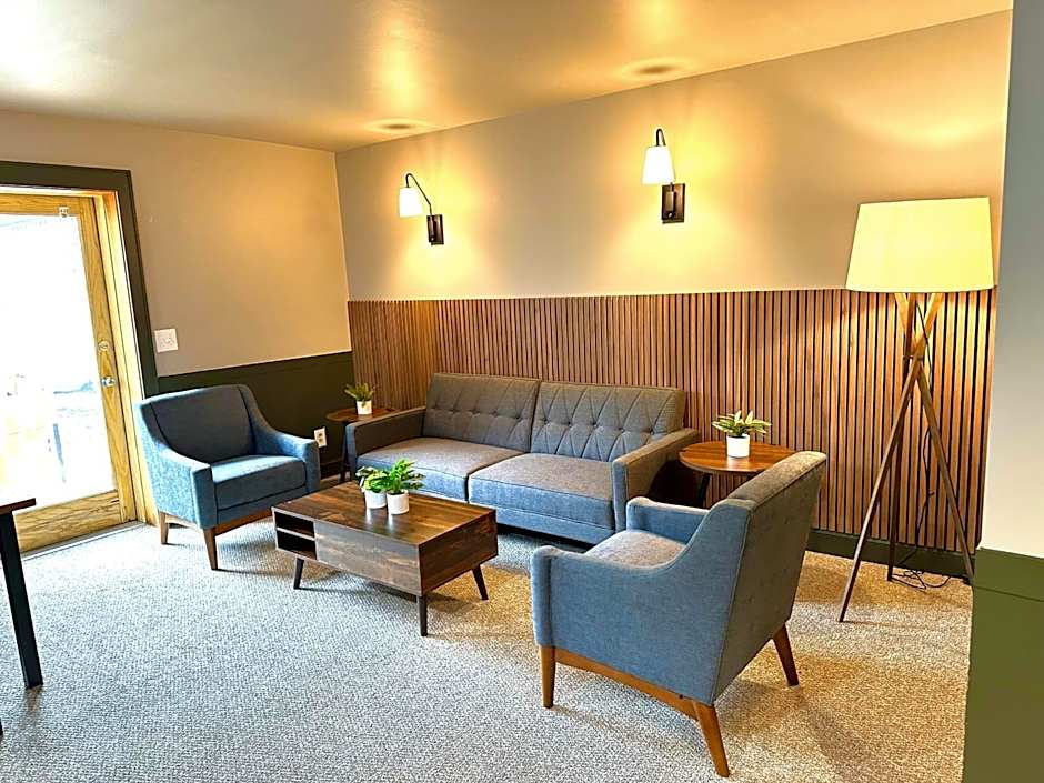 Minnewaska Lodge