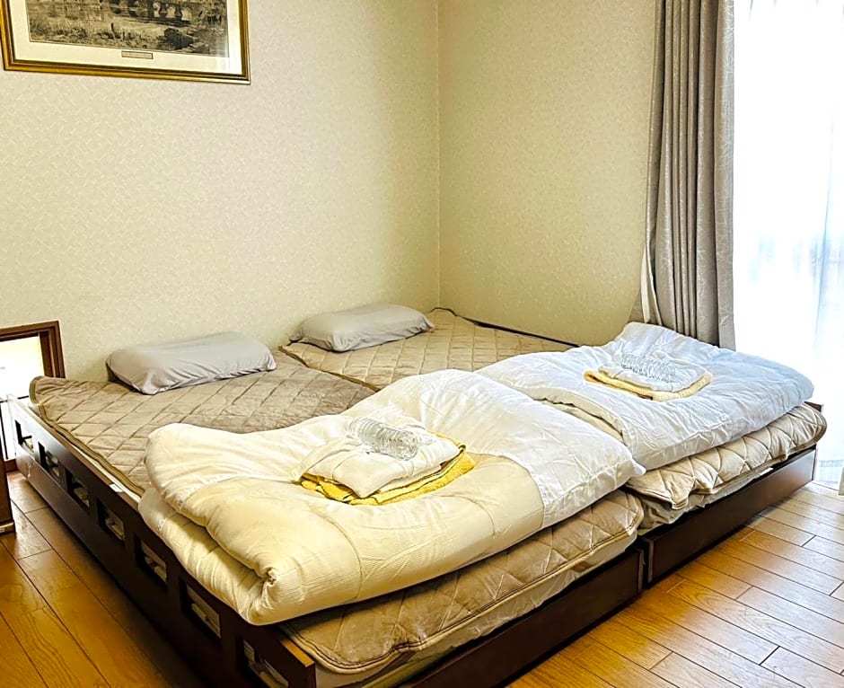 Nono teru Narita