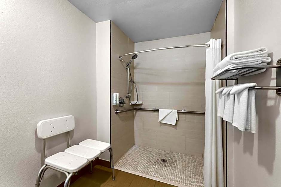 Quality Inn Marshall