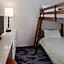 Fairfield Inn & Suites by Marriott Orlando Lake Buena Vista