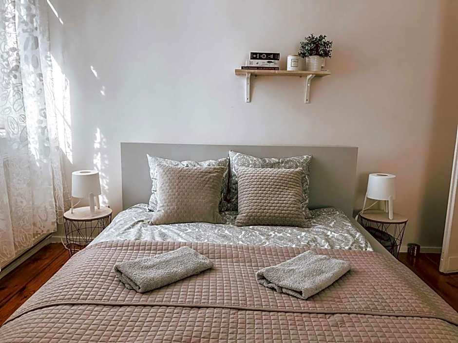 Bankowa 8 Guest Rooms