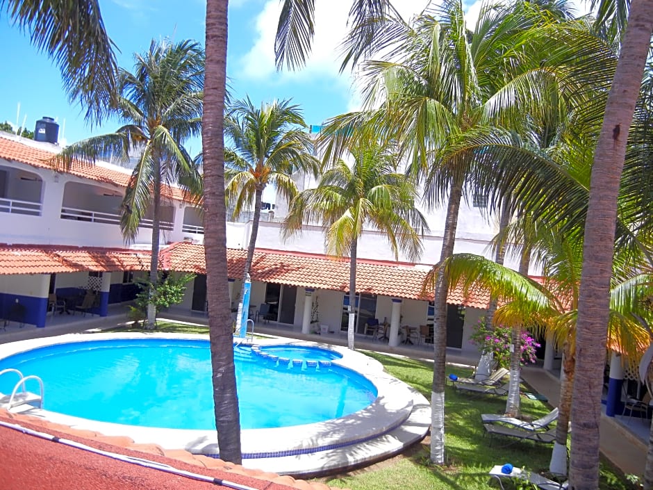 Hotel Plaza Almendros