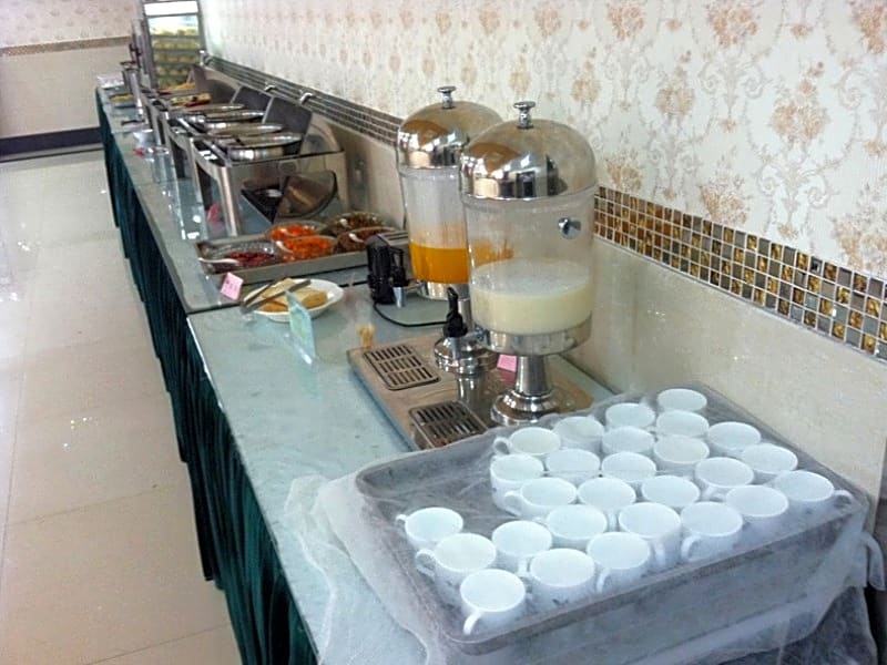 GreenTree Inn Jiangsu Yancheng Dongtai Jianggang Yingbin Road Gangcheng Avenue Business Hotel