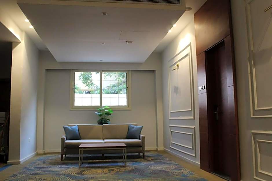 Royal Jewel Al Raml Hotel