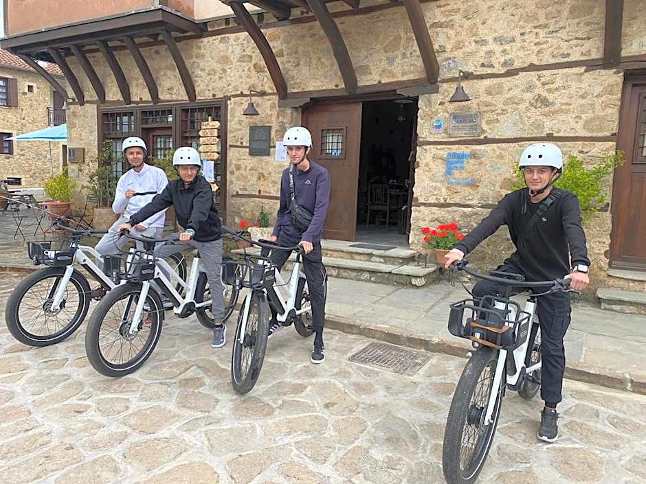 Aristotelous Alexandrou Historic Inn