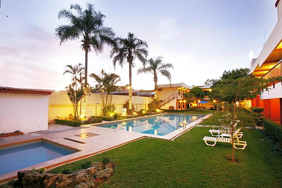 Hotel Puerta Del Sol Guadalajara