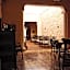 Hotel & Hostal Boutique Casa Garza