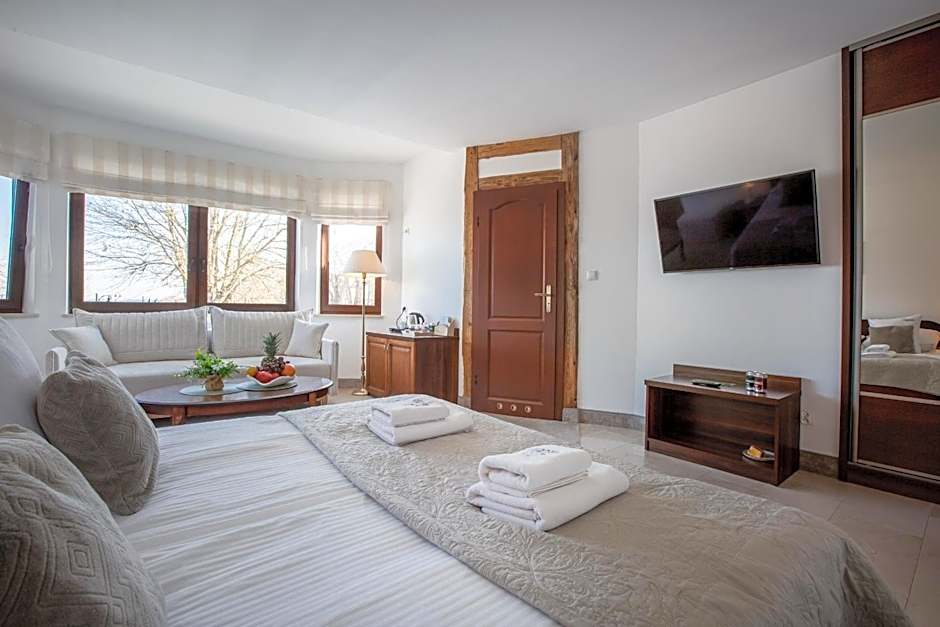 COLUMBUS Apartamenty Ustka - Limanowskiego 1