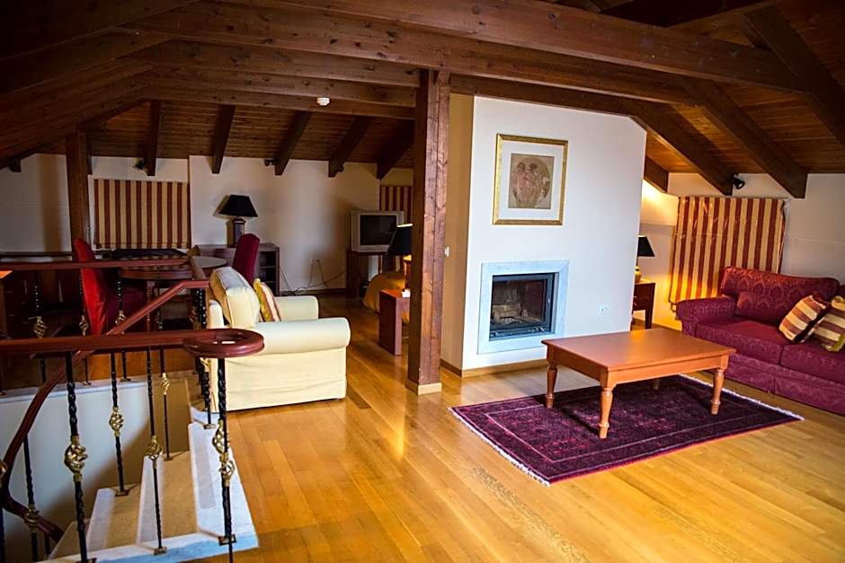 Maritsas Hotel & Suites