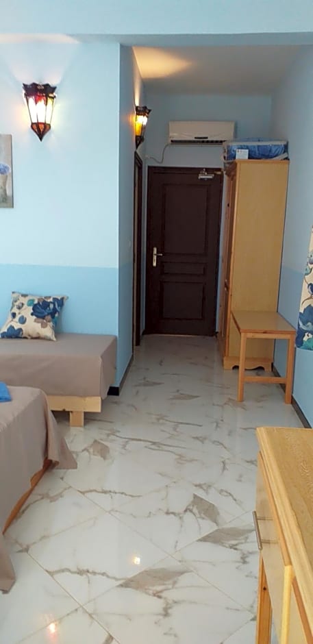 MAISON D’HÔTE LES TORTUES -