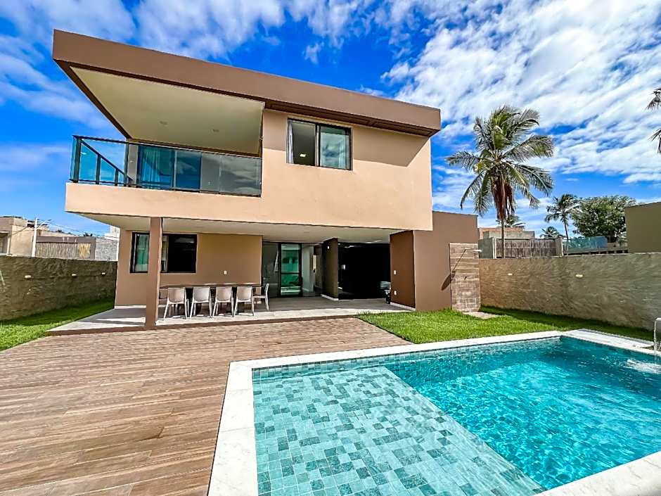 Casa com 4 suítes, piscina, a 20m do mar| Milagres