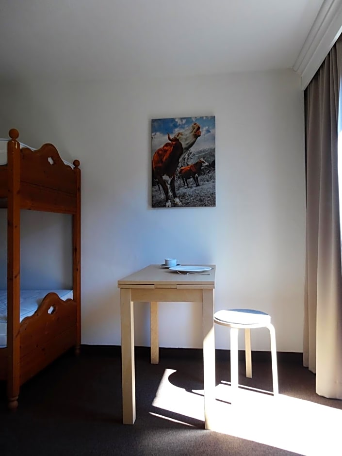 Bhome Gästehaus b&b / Apartments