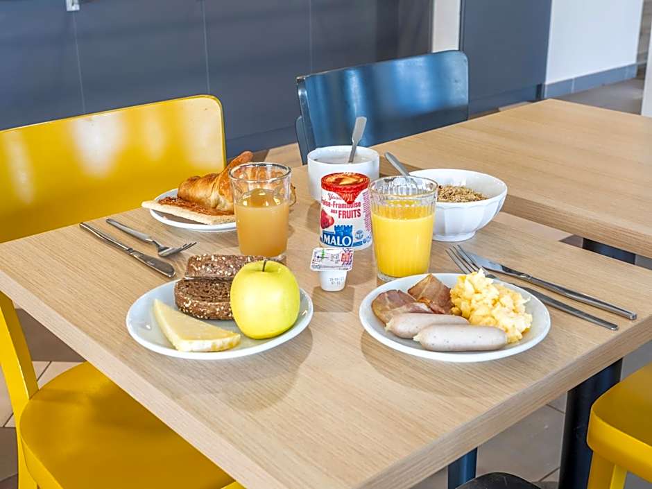 B&B HOTEL Saint-Martin-de-Crau Alpilles Camargue