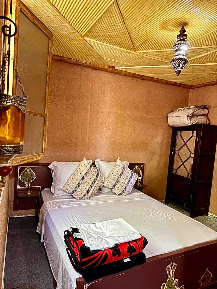 Villa Mouloud, Authentic Amazigh Family Villa, Fireplace & Garden