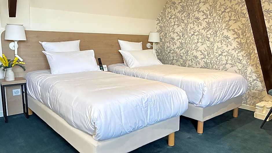 Logis Hôtel & Restaurant - Le Saint-Louis
