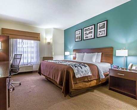 Suite with 2 Queen Beds Non Smoking, Upgrade