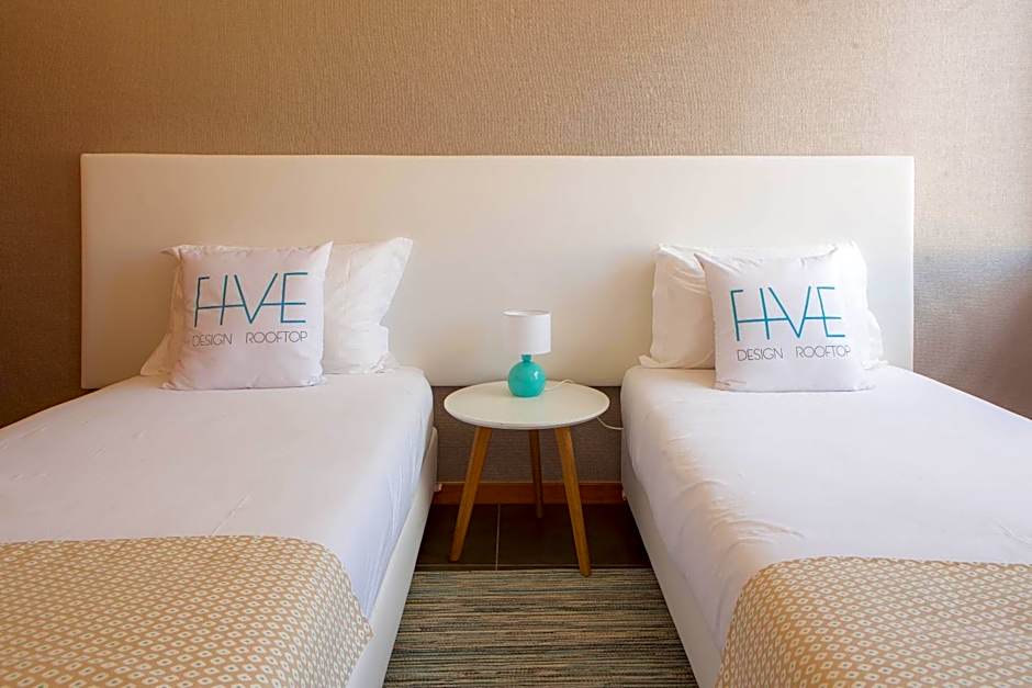 Five Design Rooftop by Storytellers