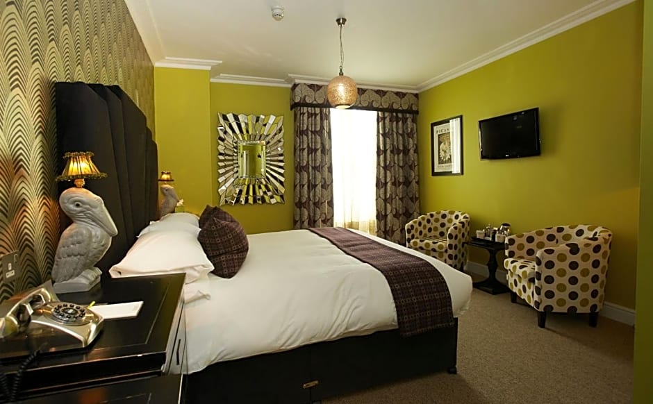 Angel Hotel