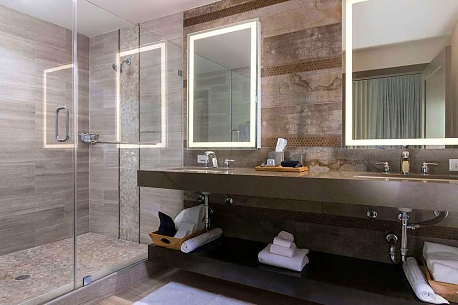 The Stella Hotel, Autograph Collection