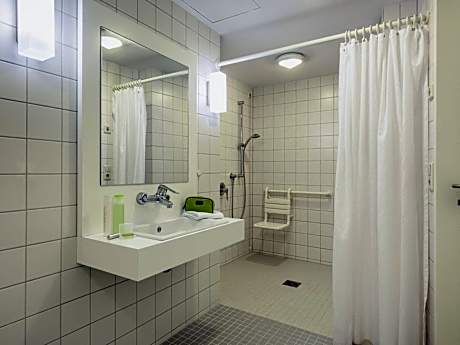 Twin Room - Disability Access