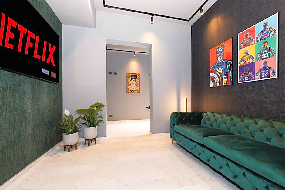 THE Penthouse at Eco Smart Apartments