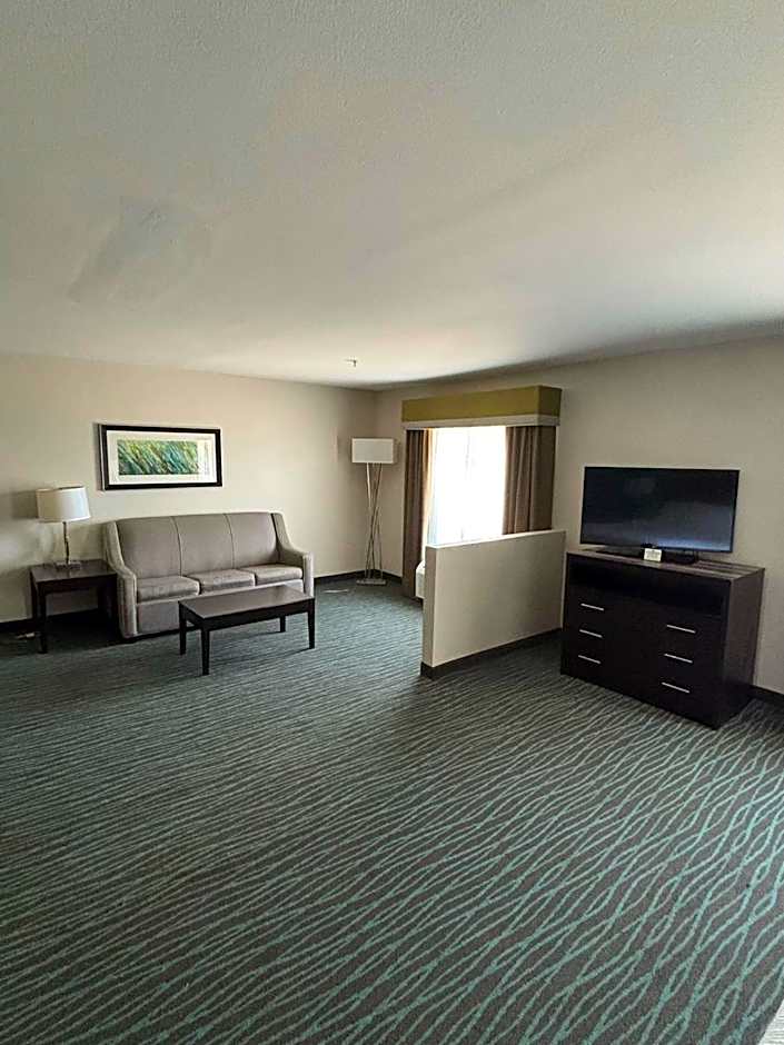 Ramada by Wyndham Burkburnett / Wichita Falls