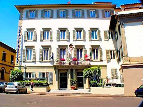 Executive Hotel