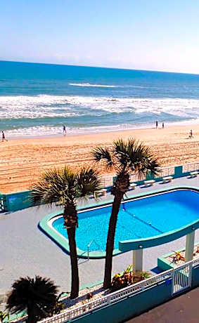 Chateau Mar Beach Resort