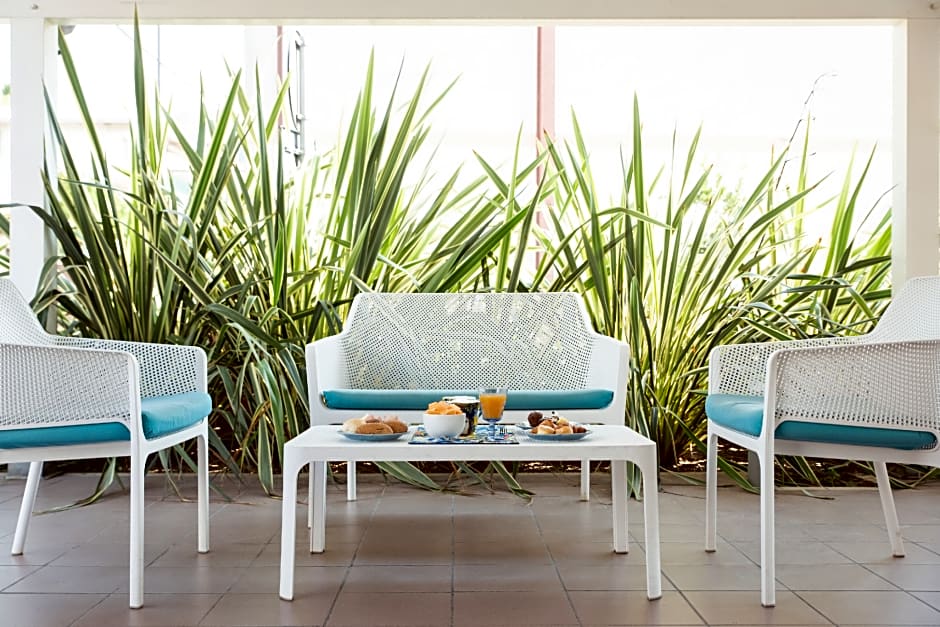 Adria Beach Hotel