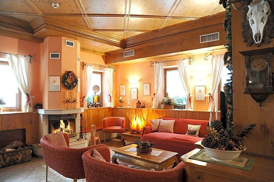 Hotel Garnì Il Cirmolo