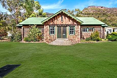 Breeze Holiday Parks - Halls Gap