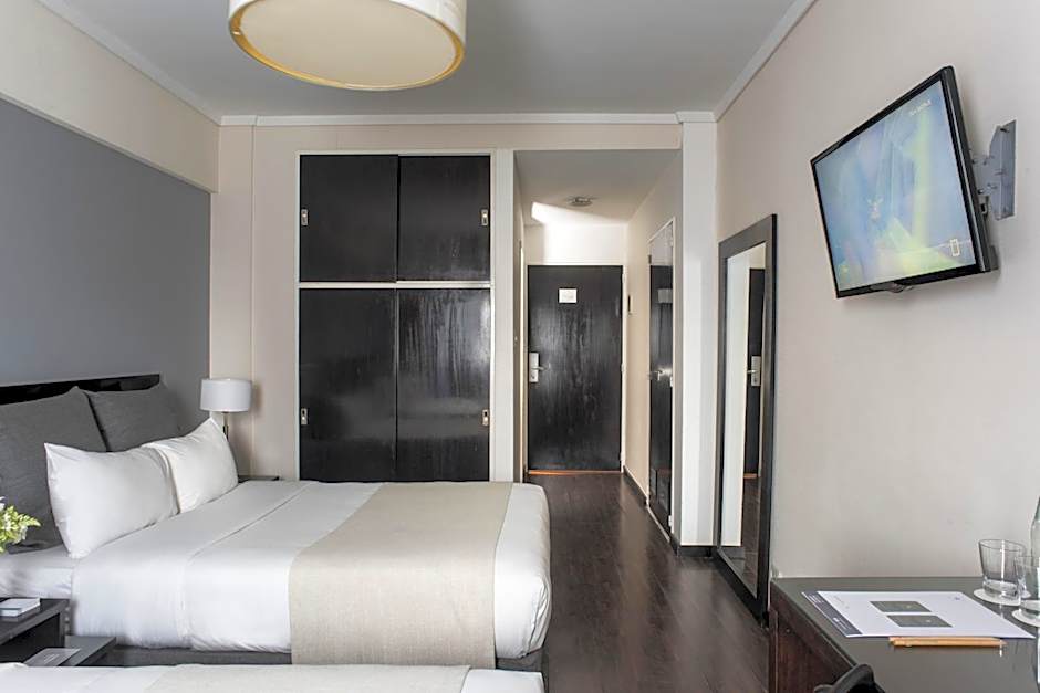 Rochester Hotel Classic