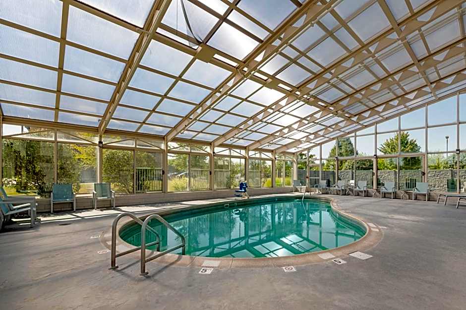 Best Western Plus Lafayette Hotel University Area